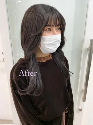 ロング オチ ハナのヘアスタイル