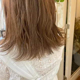 セミロング SALT WATER  恵比寿所属・SALTWATER AYARIのヘアスタイル
