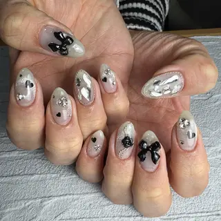 ネイル Re:Smil所属・☺︎ NOZOMI☺︎のネイルデザイン