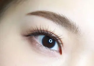 アイブロウ デイジーラッシュ 神戸三宮のマツエク・マツパデザイン