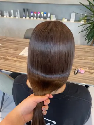 カラー 茂木 寿奈のヘアスタイル