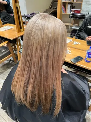 ミディアム カラー 首藤 大翔のヘアスタイル