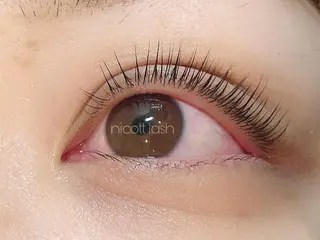 マツエク・マツパ サラバイ ニコットのマツエク・マツパデザイン