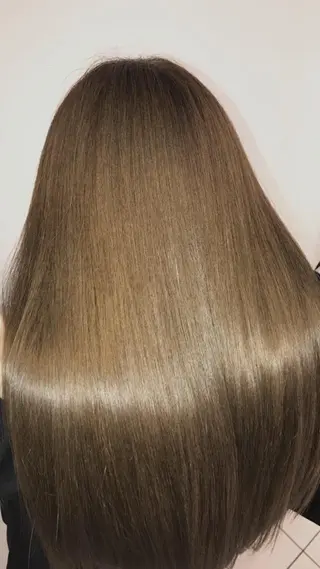 セミロング カラー 羽生 大介のヘアスタイル