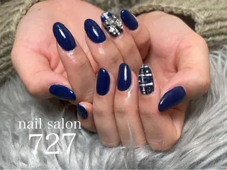 ネイル 727 nailのネイルデザイン