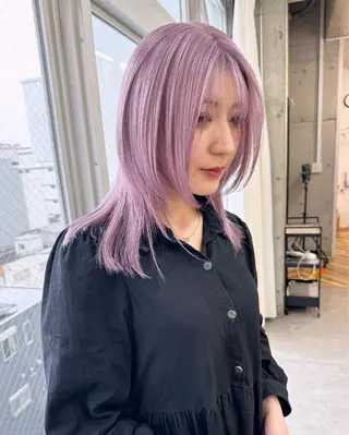 ミディアム カラー ヘアアレンジ lani ブリーチ /ダブルカラーのヘアスタイル