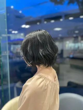 ショート カラー クロスパーマ/うる艶 カラー/Kurumiのヘアスタイル