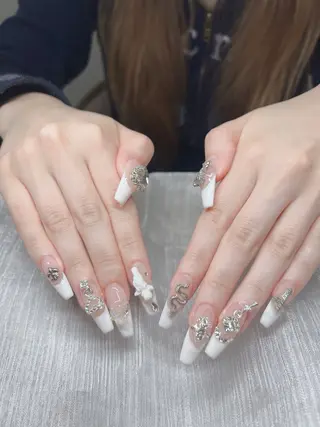 ネイル Lee Nails チップ長さだし専門店のネイルデザイン
