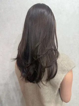 ロング カラー AIRI layer cut hairのヘアスタイル