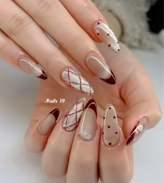 ネイル Nails 39のネイルデザイン