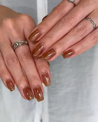 ネイル nalu🐚 京橋｜Rommyのネイルデザイン