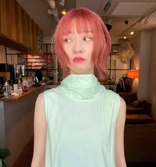 ショート カラー ファッションに 溶け込むstyleのヘアスタイル