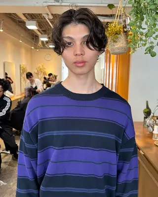 ミディアム パーマ メンズ グランジヘア 無造作ヘアHYUGAのヘアスタイル