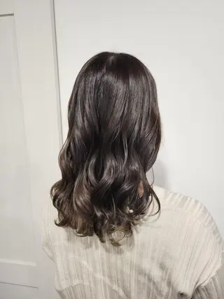 カラー kanae🫧 ｜透明感カラー｜平尾のヘアスタイル