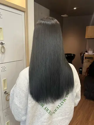ロング 🪽髪質改善ストレー ト🤍美羽🤍のヘアスタイル