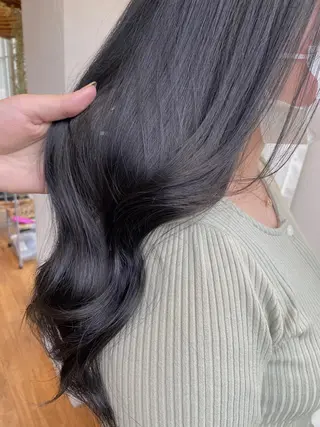 セミロング カラー sio.nail&eyebrow salon shimokitazawa2号店所属・nailist mana𖤐´-のネイルデザイン