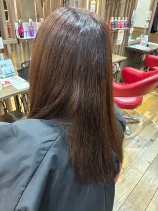 ロング カラー 篠田 有沙のヘアスタイル