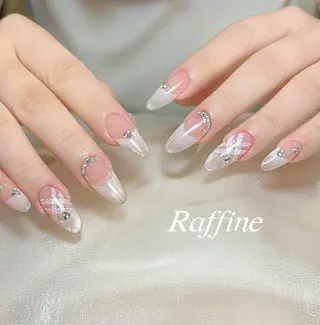 ネイル RAFFINE haru🦋🩵のネイルデザイン