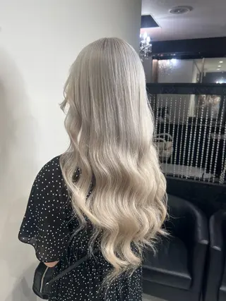 ロング カラー YUDU🍊 germe/ジェルムのヘアスタイル