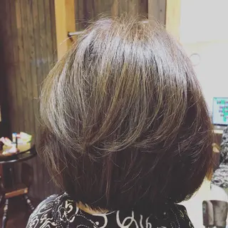 ミディアム ルミ エールのヘアスタイル
