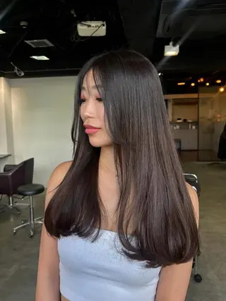 ロング オリーブベージュ 🫒🩶Rianaのヘアスタイル