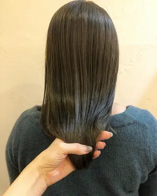 セミロング luve heart's And Be minamisemba所属・脇坂 佳世の眉毛・アイブロウイメージ