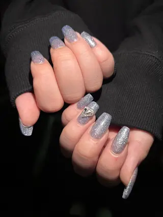 ネイル REY所属・REY Mioのネイルデザイン