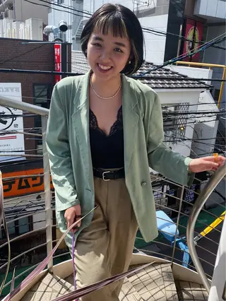 ミディアム カラー qiie/ワンカラー インナーカラーのヘアスタイル