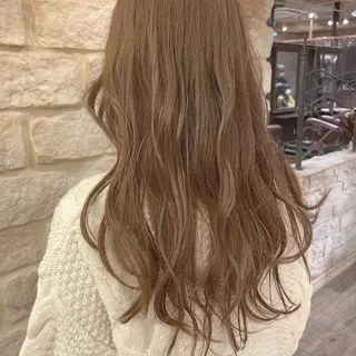ロング カラー 星野 茉由のヘアスタイル