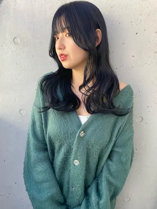 ロング レイヤーカット /透明感/千葉怜寿のヘアスタイル