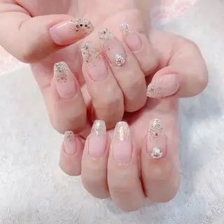 ネイル バニーアイズ　ネイル ニューオータニ博多店のネイルデザイン