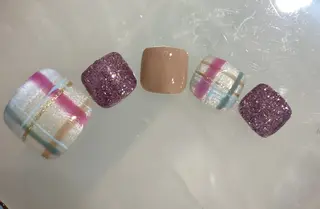 ネイル 13日3980円‼️ マグもデザインも◎のネイルデザイン