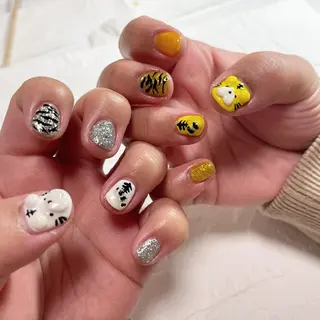 ネイル nail.gorin所属・吉村 優子のネイルデザイン