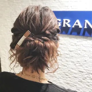 ヘアアレンジ GRANLUSSO 〜グランルッソ駅前店所属・木口 嘉美のヘアスタイル