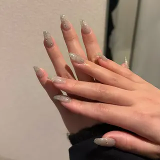 ネイル Li.ure -リユール-所属・nana .のネイルデザイン