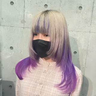 ロング カラー HIKARI🐈‍⬛ レイヤー×デザインのヘアスタイル