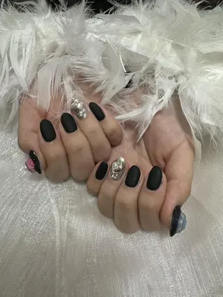 ネイル DEMAIN- 🌹のネイルデザイン