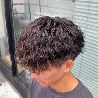 ショート パーマ メンズ メンズ特化LIBER 石川玲央のヘアスタイル