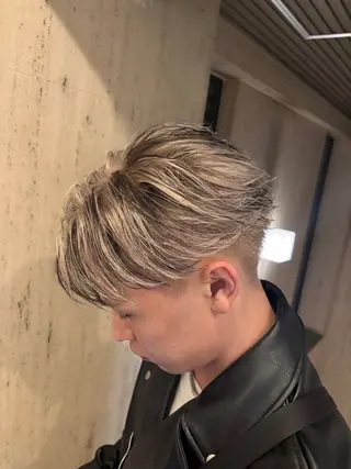 カラー メンズ メンズハイトーン特化 てるぼうのヘアスタイル