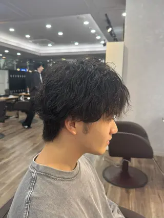パーマ メンズ Kahuli hair Ulu 千葉店【カーフリヘア ウル】所属・YOSHITO /千葉駅【Ulu】のヘアスタイル