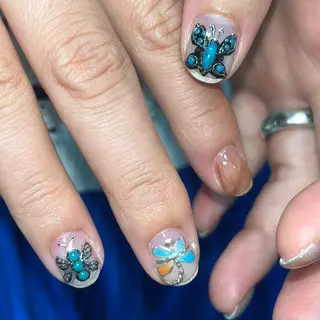 ネイル 🪐富島彩夏 /海外nail🪐のネイルデザイン