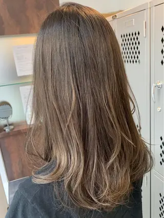 ミディアム カラー WISTERIA P LUS1 ikumiのヘアスタイル