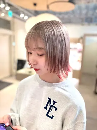 ショート Haruka✄﻿ 透明感カラー🫧🌙のヘアスタイル