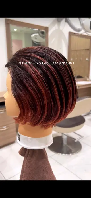 ショート 韓国ボブ/縮毛矯正 /レイヤーカットのヘアスタイル