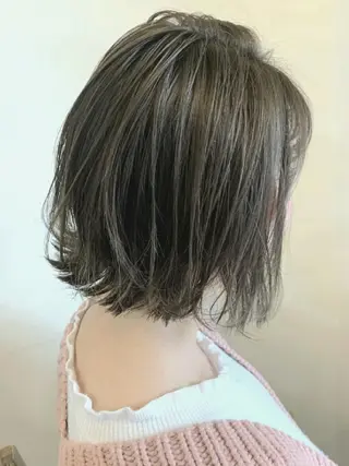 ショート カラー 【大宮】デザイナー Anne 諳 アンのヘアスタイル