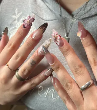 ネイル nana ❤︎のネイルデザイン