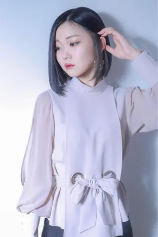 ショート カラー 伊藤 裕貴のヘアスタイル