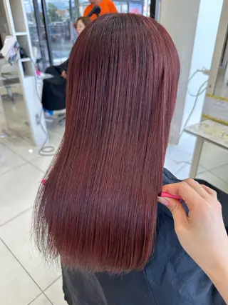 ロング カラー ハイトーン/ブリーチ Nozomiのヘアスタイル