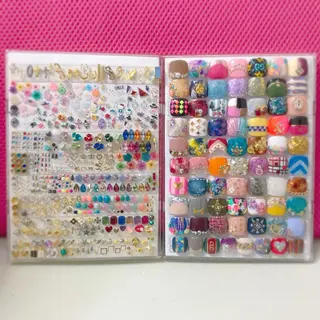 ネイル S♡JEWEL所属・S. JEWELのネイルデザイン