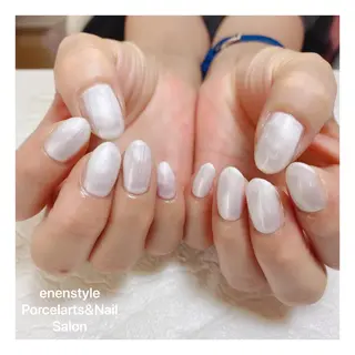 ショート ネイル 👑enen style👑のネイルデザイン